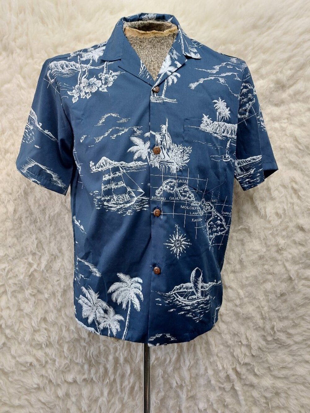 Royal Creations Mens Short Sleeve Button Up Hawaiian Shirt Size M